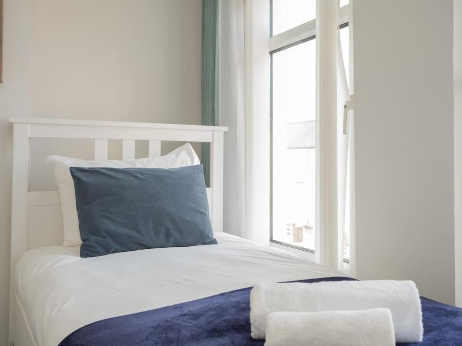 Cozy Townhouse, Walking Distance To Belfast City מראה חיצוני תמונה